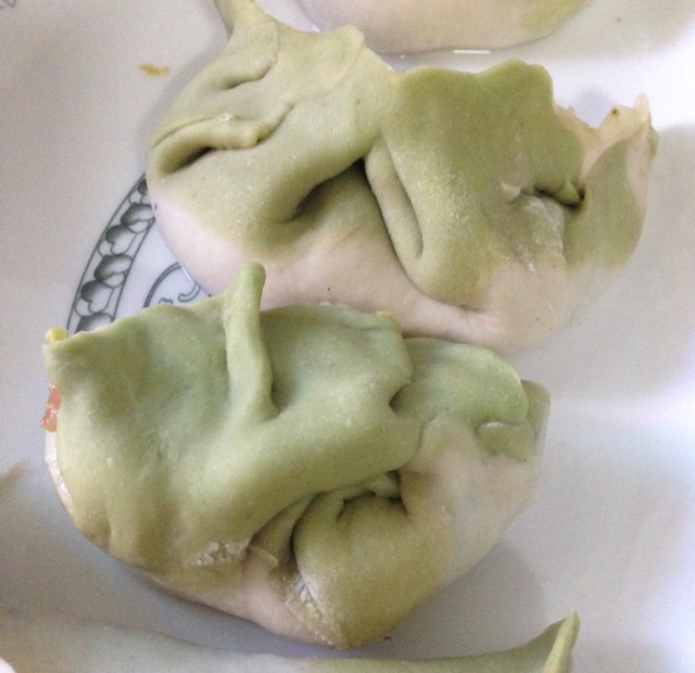 翡翠白玉白菜饺子详细版（附翡翠白玉白菜饺子包法，翡翠白玉饺子皮两种制法，面包机和面，翡翠白玉烧卖，各种馅料搭配）