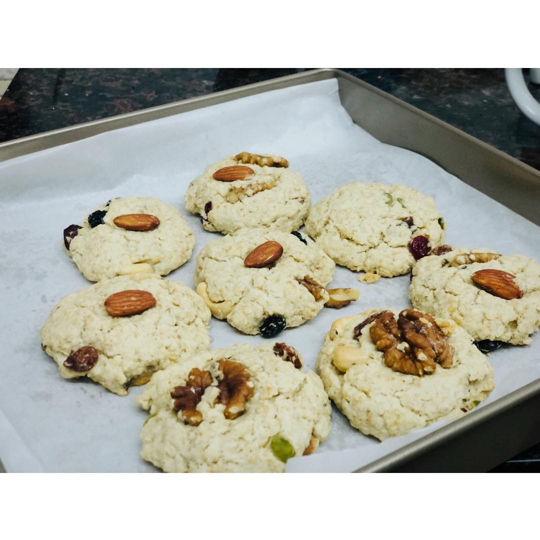 西人邻居传授的【燕麦椰蓉曲奇饼干】快手下午茶