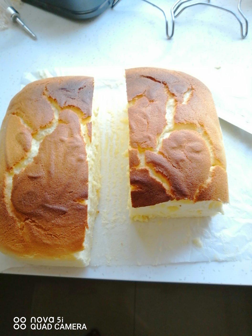 不开裂不回缩不掉皮的酸奶水浴法蛋糕