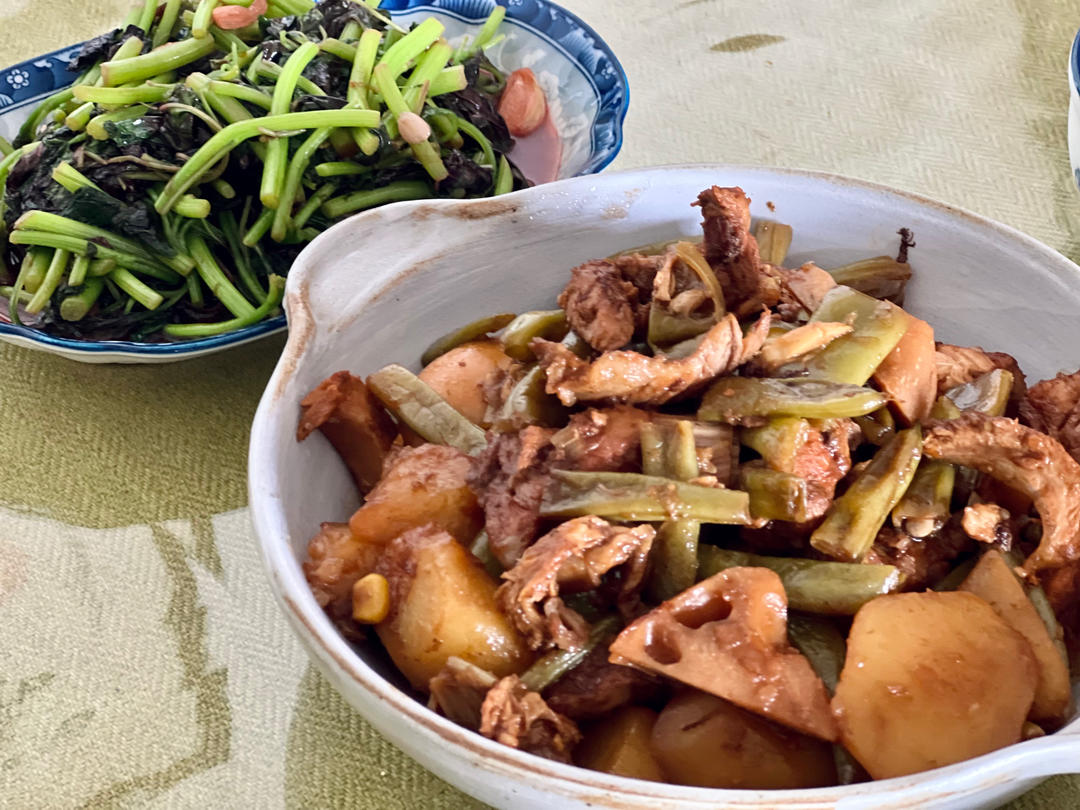 排骨炖土豆豆角