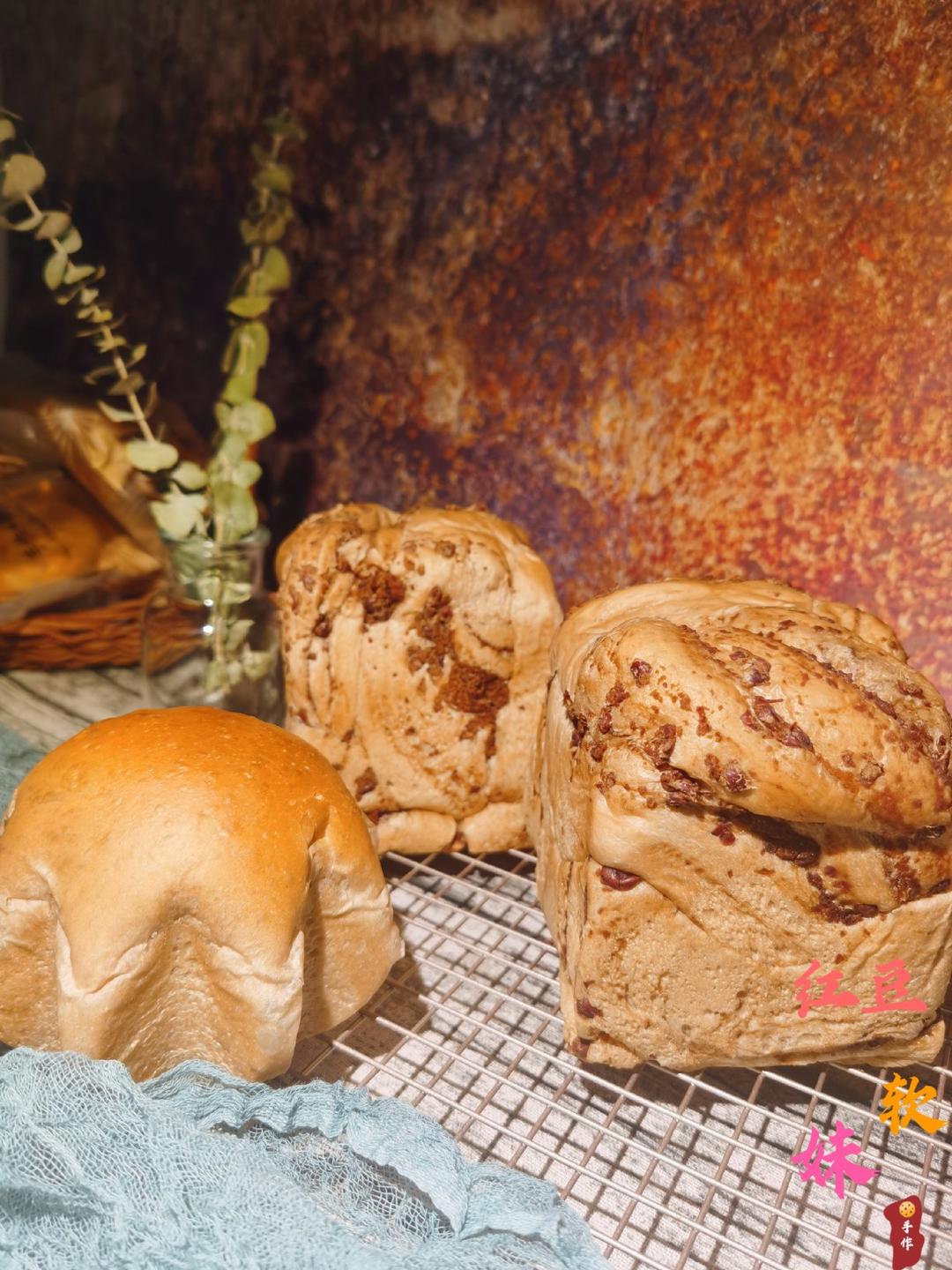 一波长了角的巨蛋面包