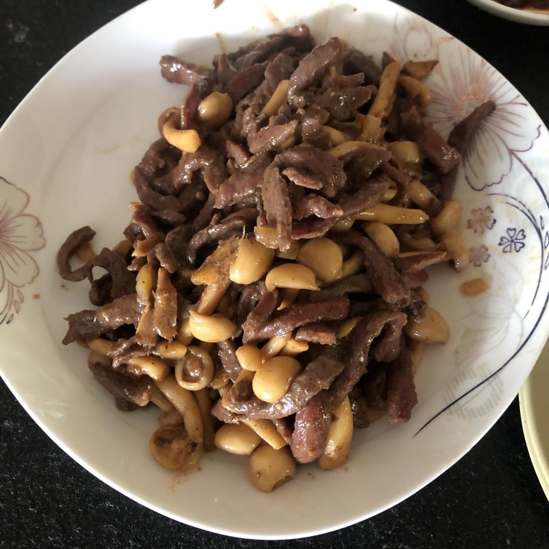 家常菜~杏鲍菇烧牛肉粒