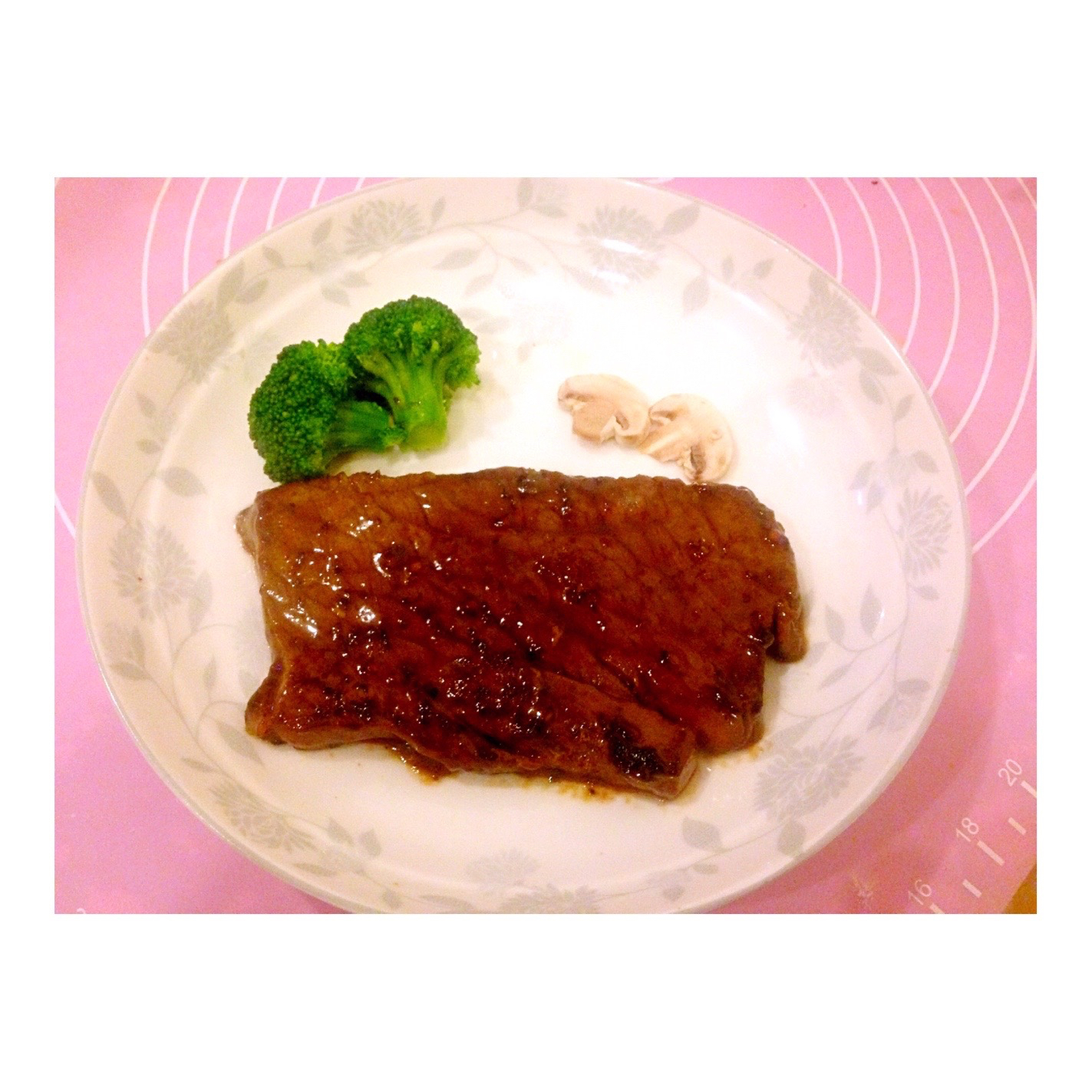 黑椒牛排
