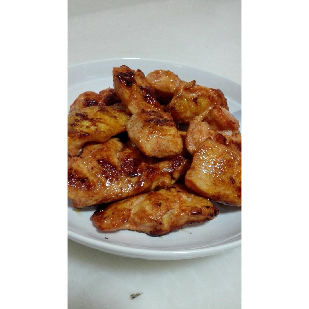 超级入味、快手、简单、方便的新奥尔良口味嫩煎鸡胸