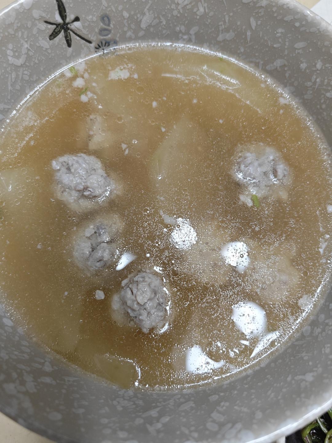 不用油不开油锅【冬瓜肉圆汤】
