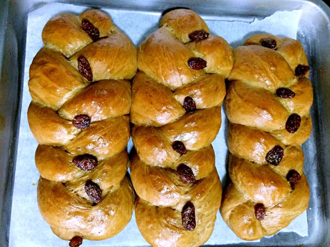 咖啡辫子包的做法