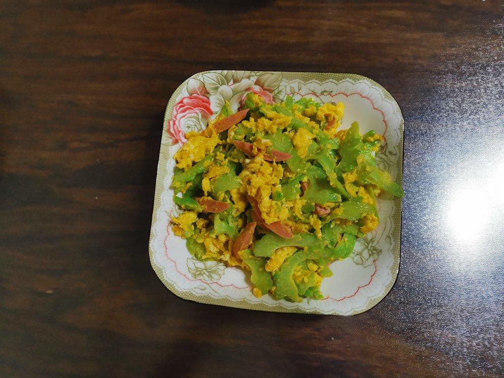 不苦的苦瓜炒蛋