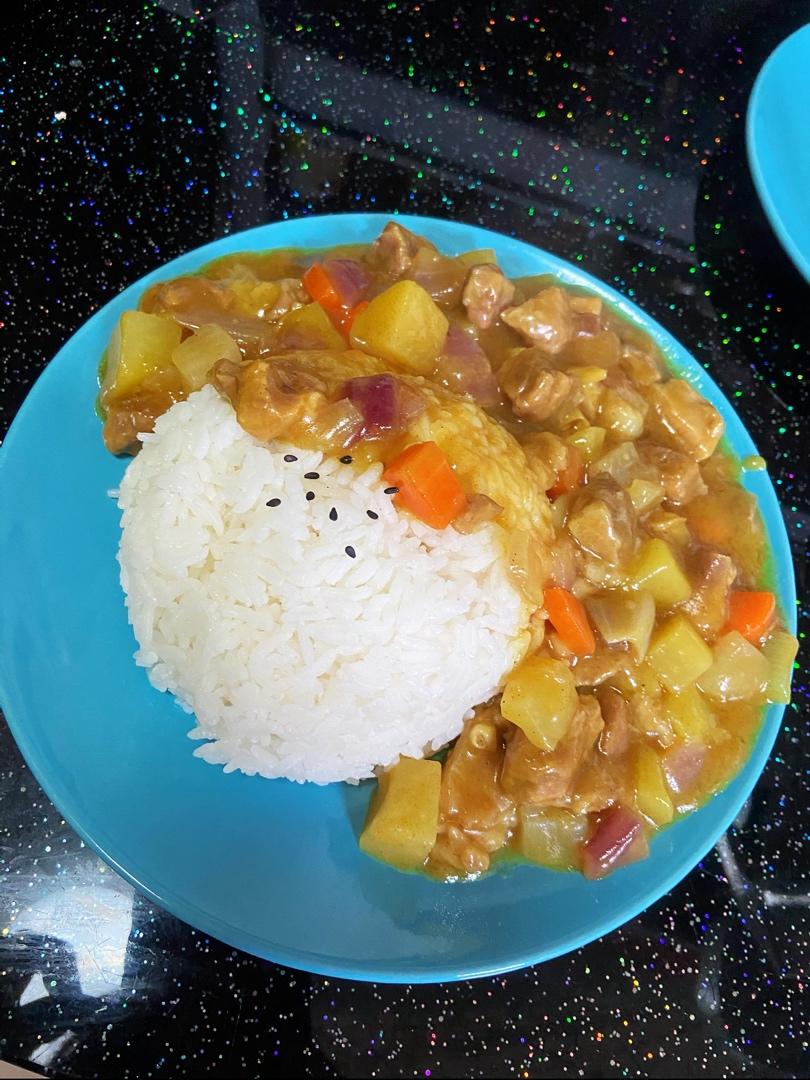 咖喱土豆烧牛肉