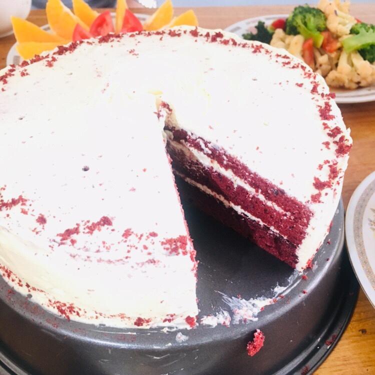 8寸红丝绒蛋糕