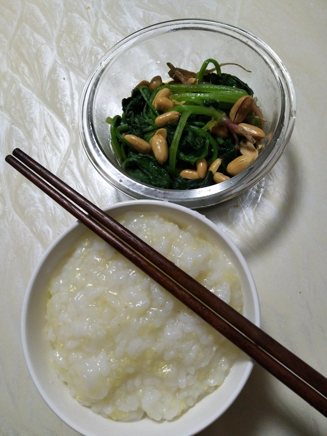 果仁菠菜