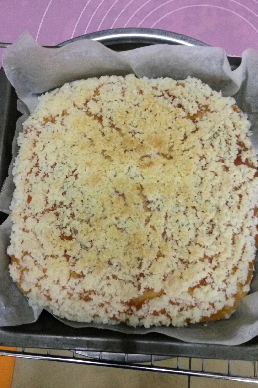 椰蓉酥粒面包