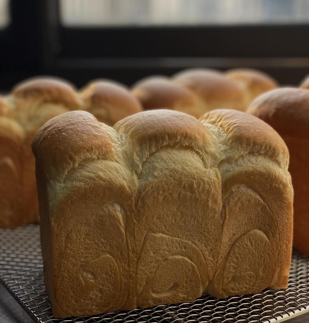 奶油吐司，鲜奶奶油嫩白吐司