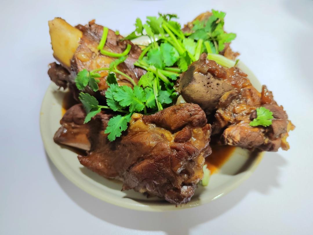 堂妈小厨——酱大棒骨