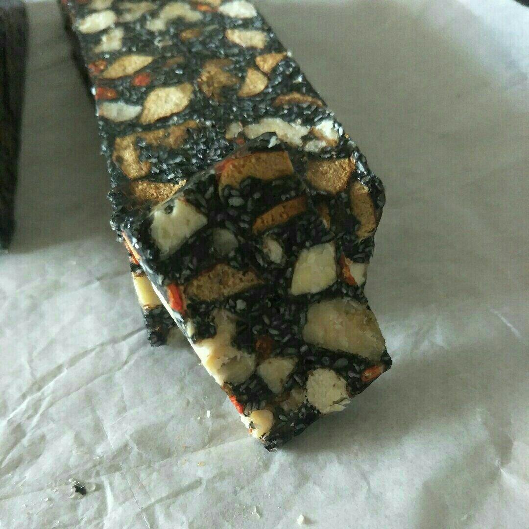 阿胶糕（固元膏）