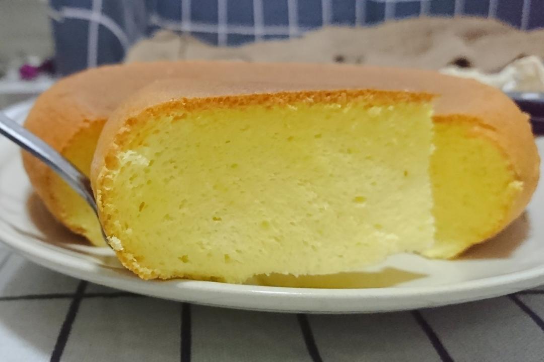 淡奶油蛋糕(电饭煲版)的做法
