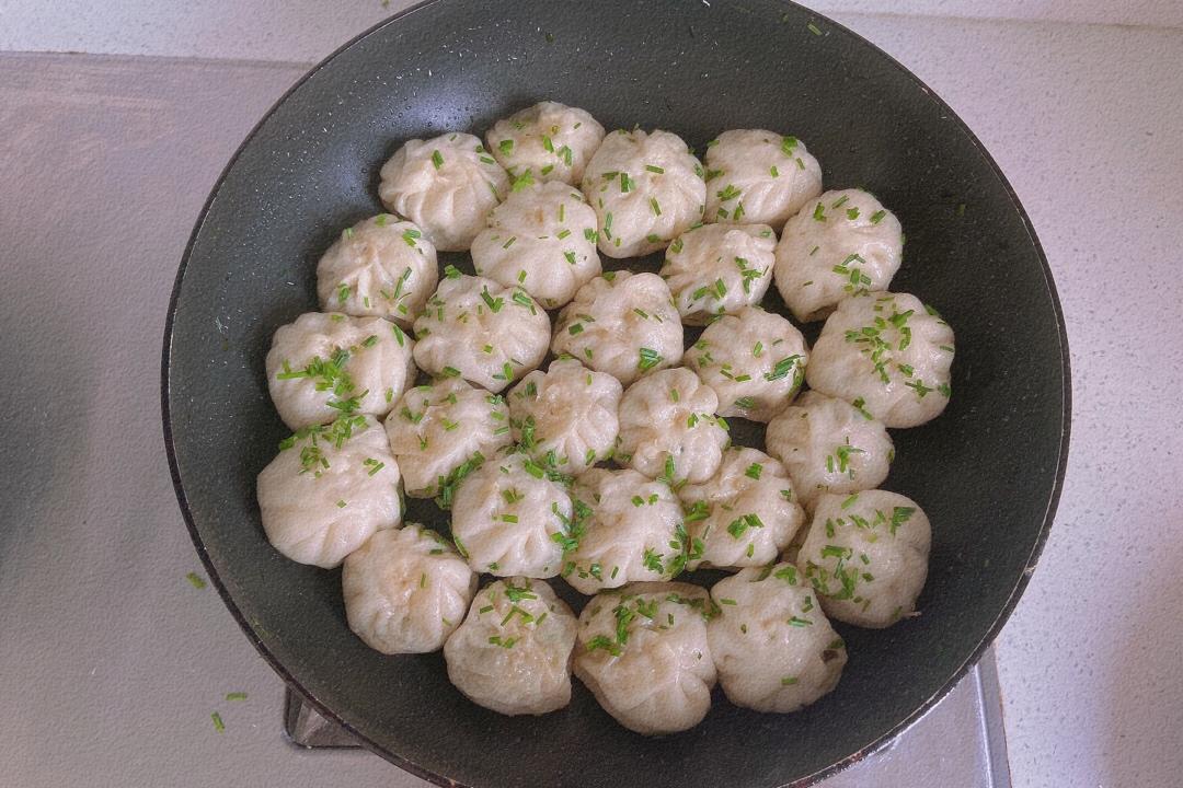 小时候的生煎包