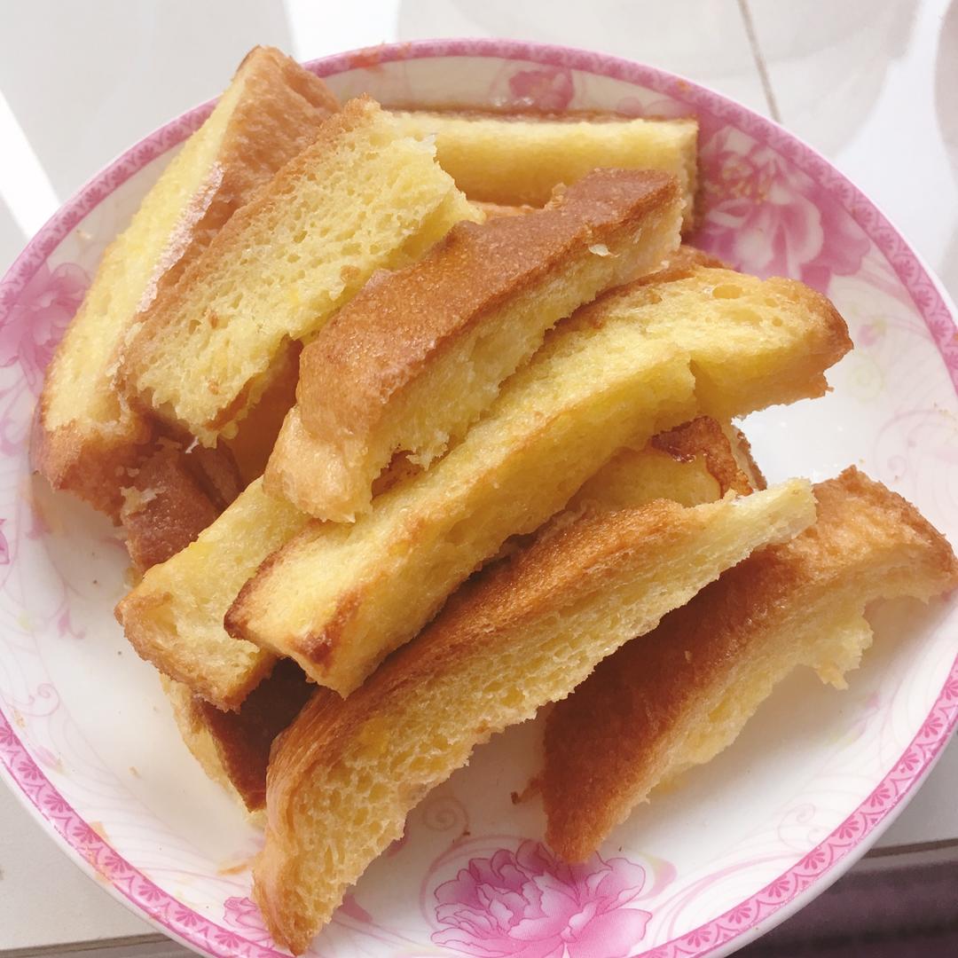 雯轩轩轩做的吐司边也好味道