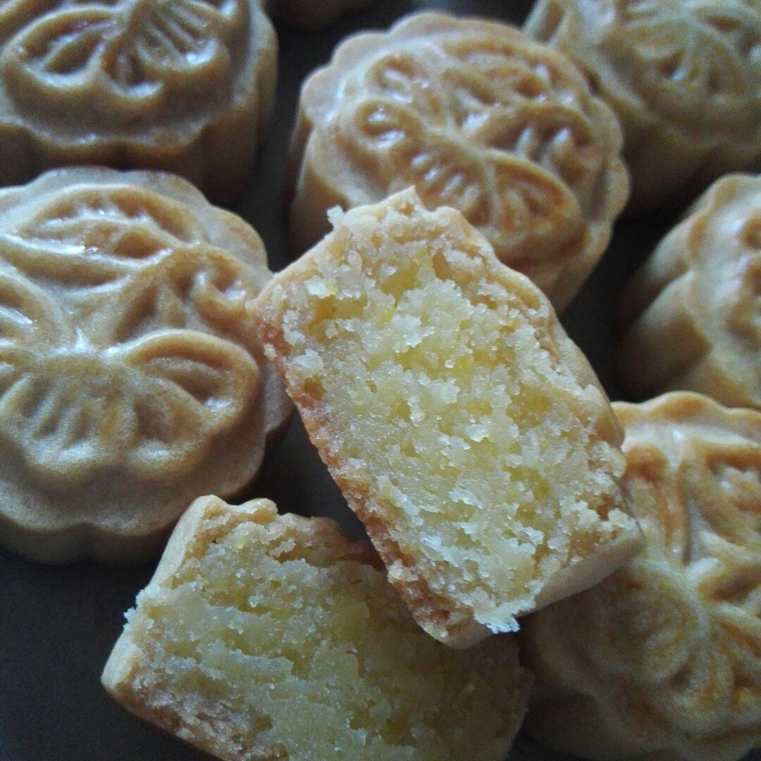 金沙奶黄月饼