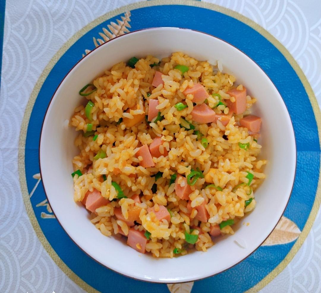 金沙炒饭（咸蛋黄炒饭）