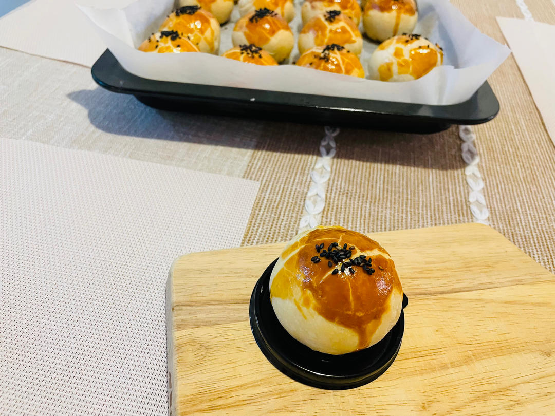 超简单 免揉 酥掉渣的蛋黄酥(超详细附全程视频)不破酥『万能酥皮』