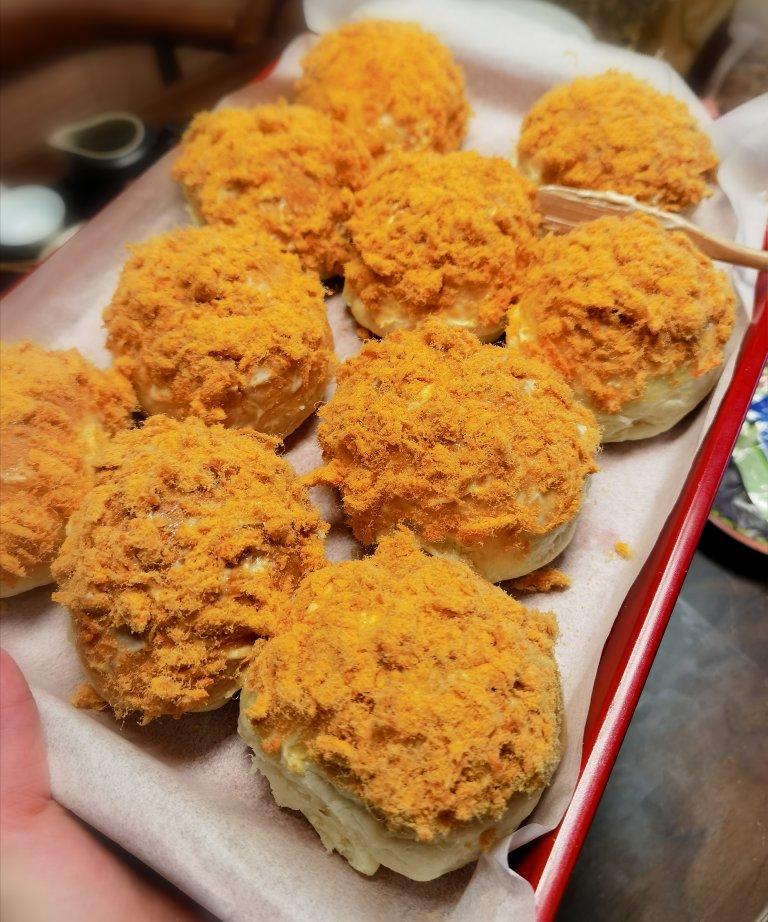 网红肉松面包