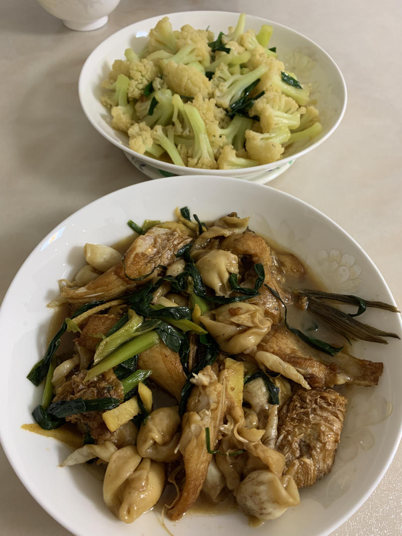 香焖草鱼腩