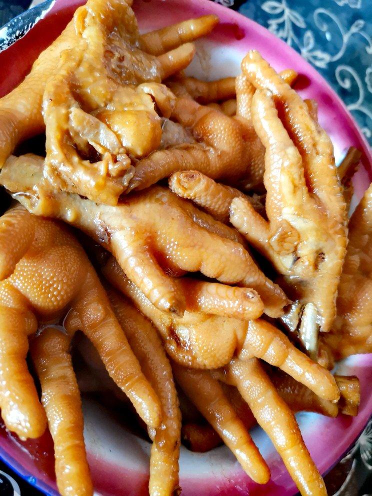 “销魂”卤鸡爪