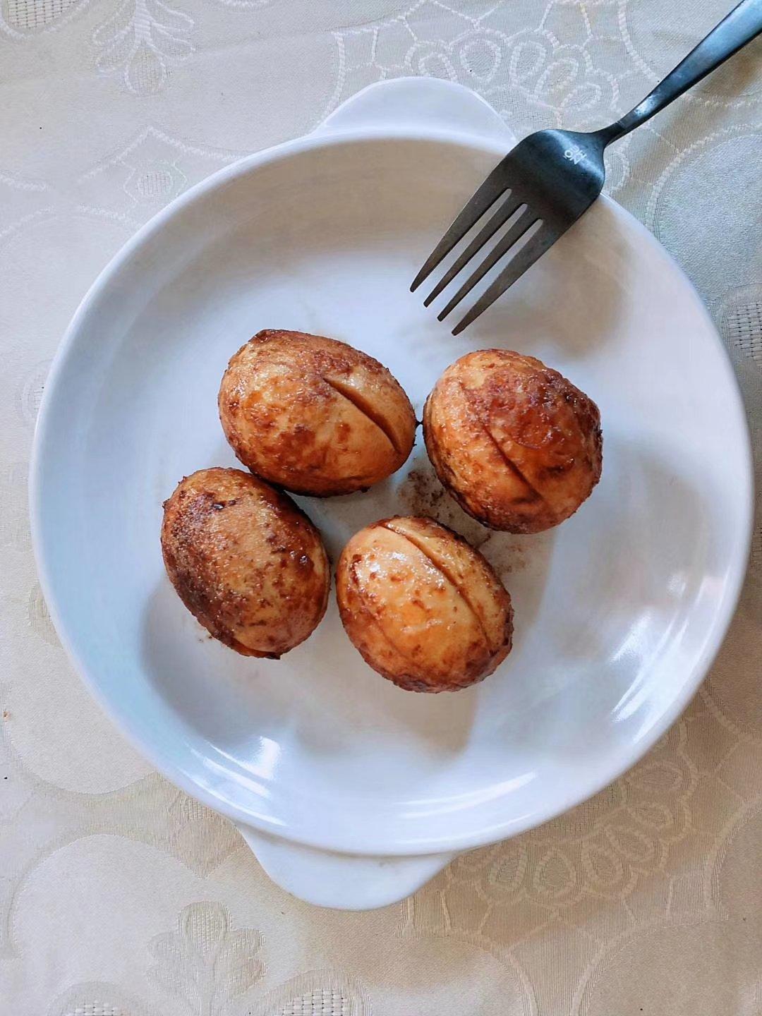 虎皮蛋（爱吃卤鸡蛋的不容不过～）