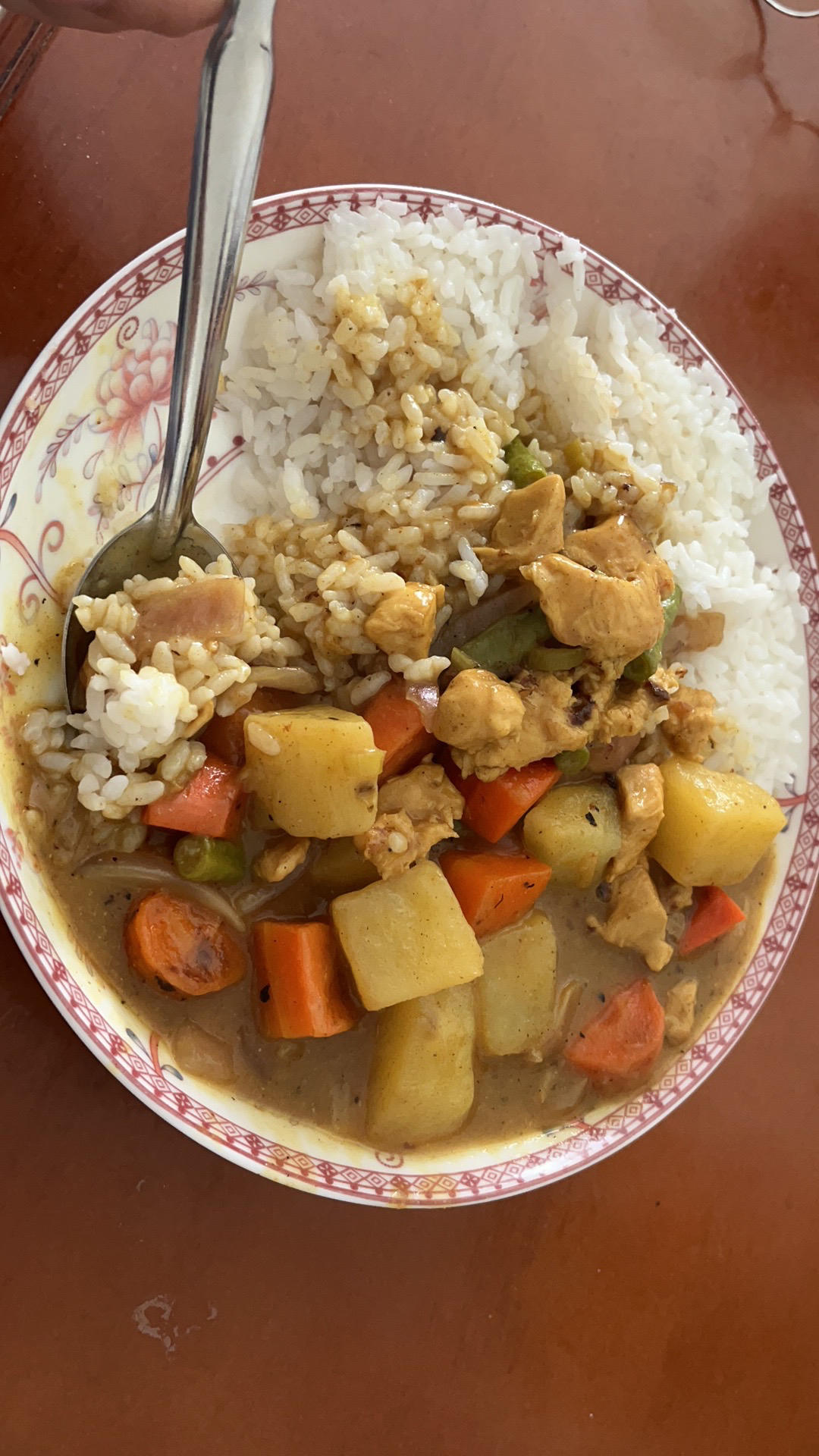 零失败日式咖喱鸡肉饭！！最正宗日本家庭做法！简单又好吃！