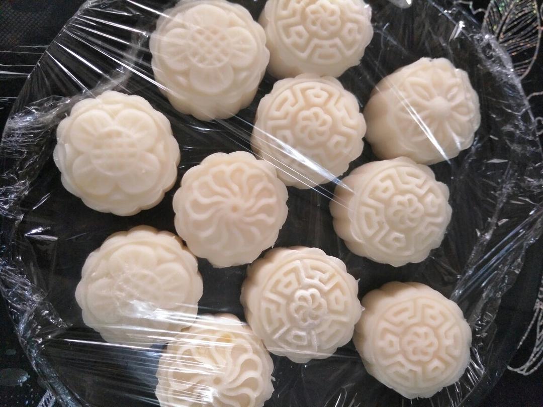 冰皮月饼(不会被腻到的奶黄馅)