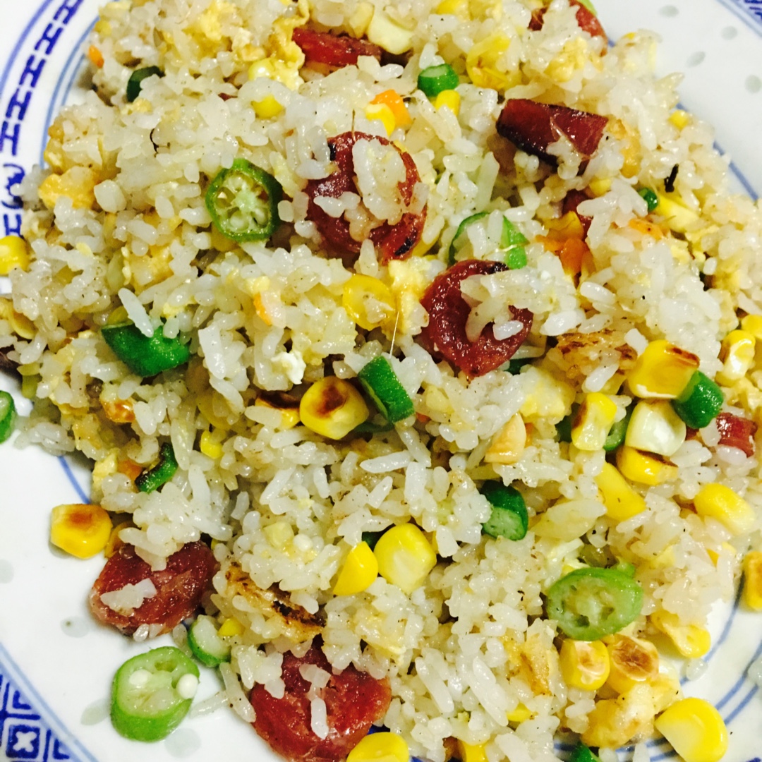 粒粒炒饭（米饭不粘粒粒分明的方法）