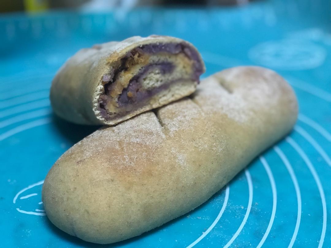 红豆/肉松麻薯软欧面包+石榴茶【曼食慢语】