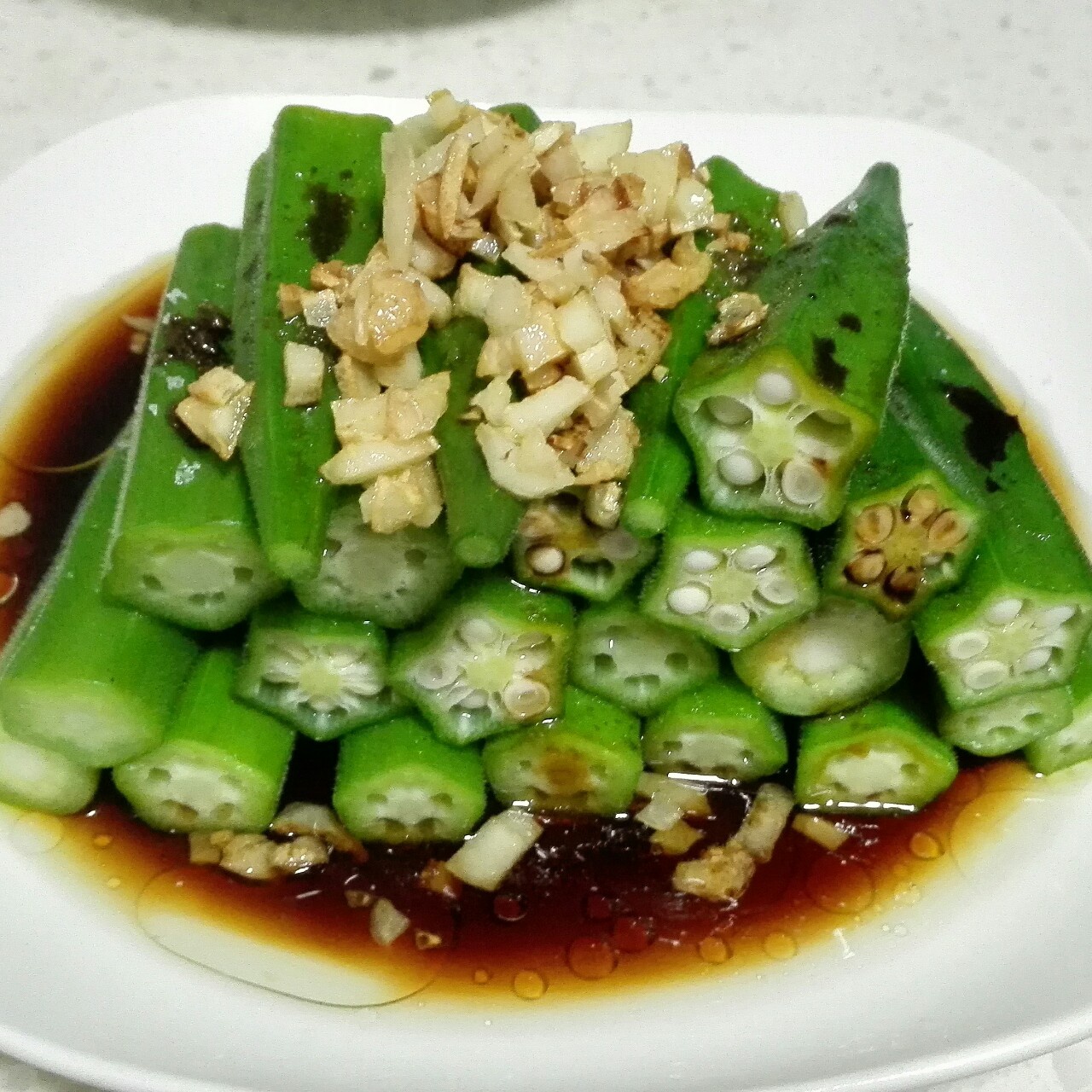 白灼秋葵
