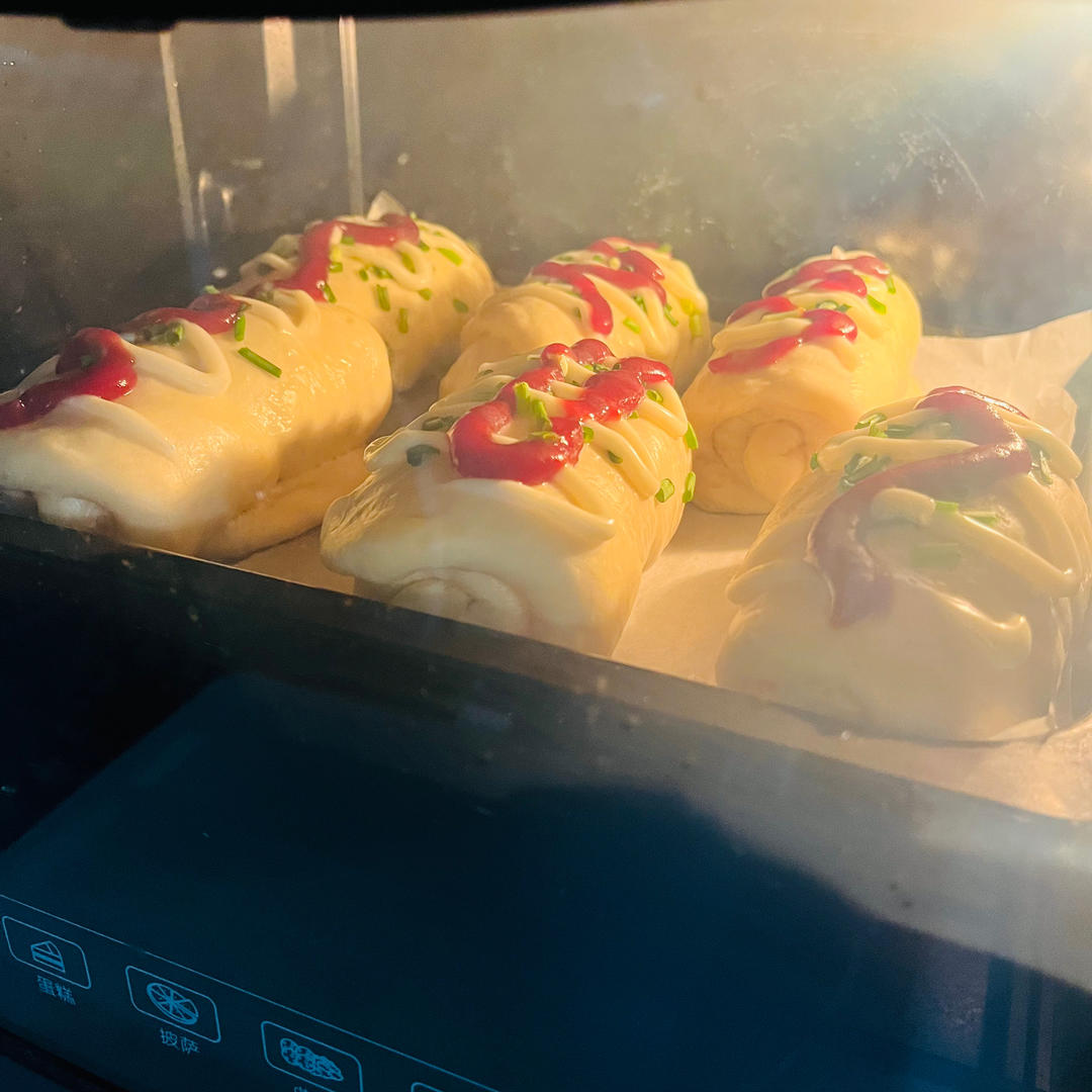 小美葱花肉松面包