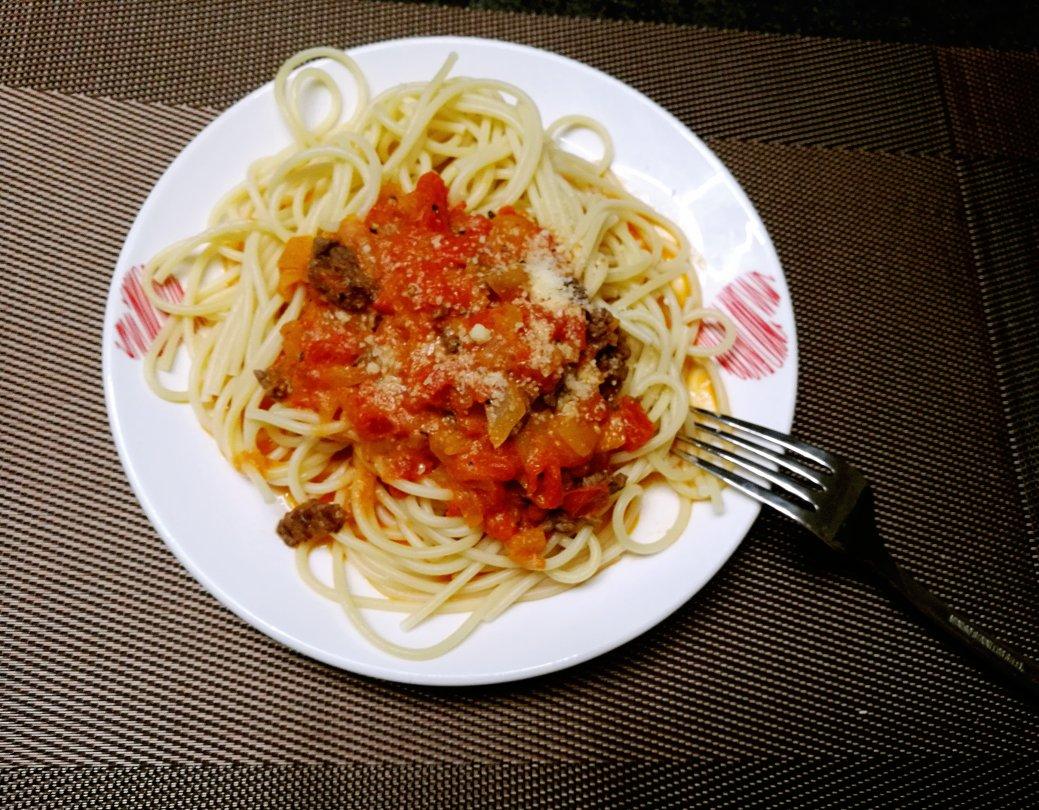 （完胜必胜客的）番茄肉酱意大利面～