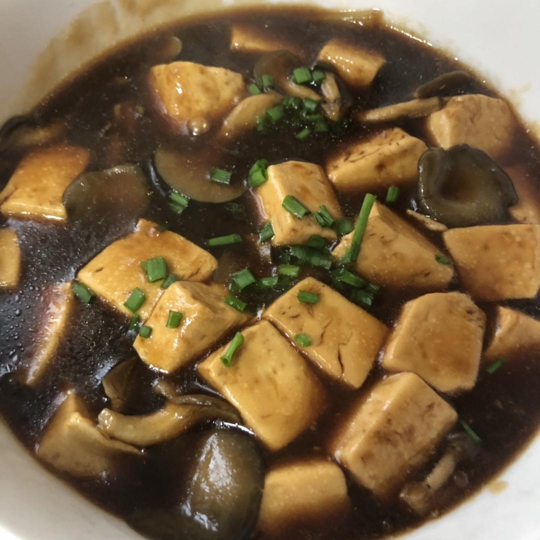 努力做个合格的吃货做的平菇烧豆腐