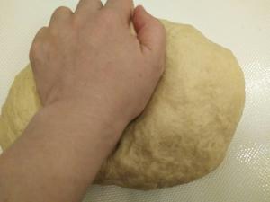 豆沙小餐包（软面包）的做法 步骤3