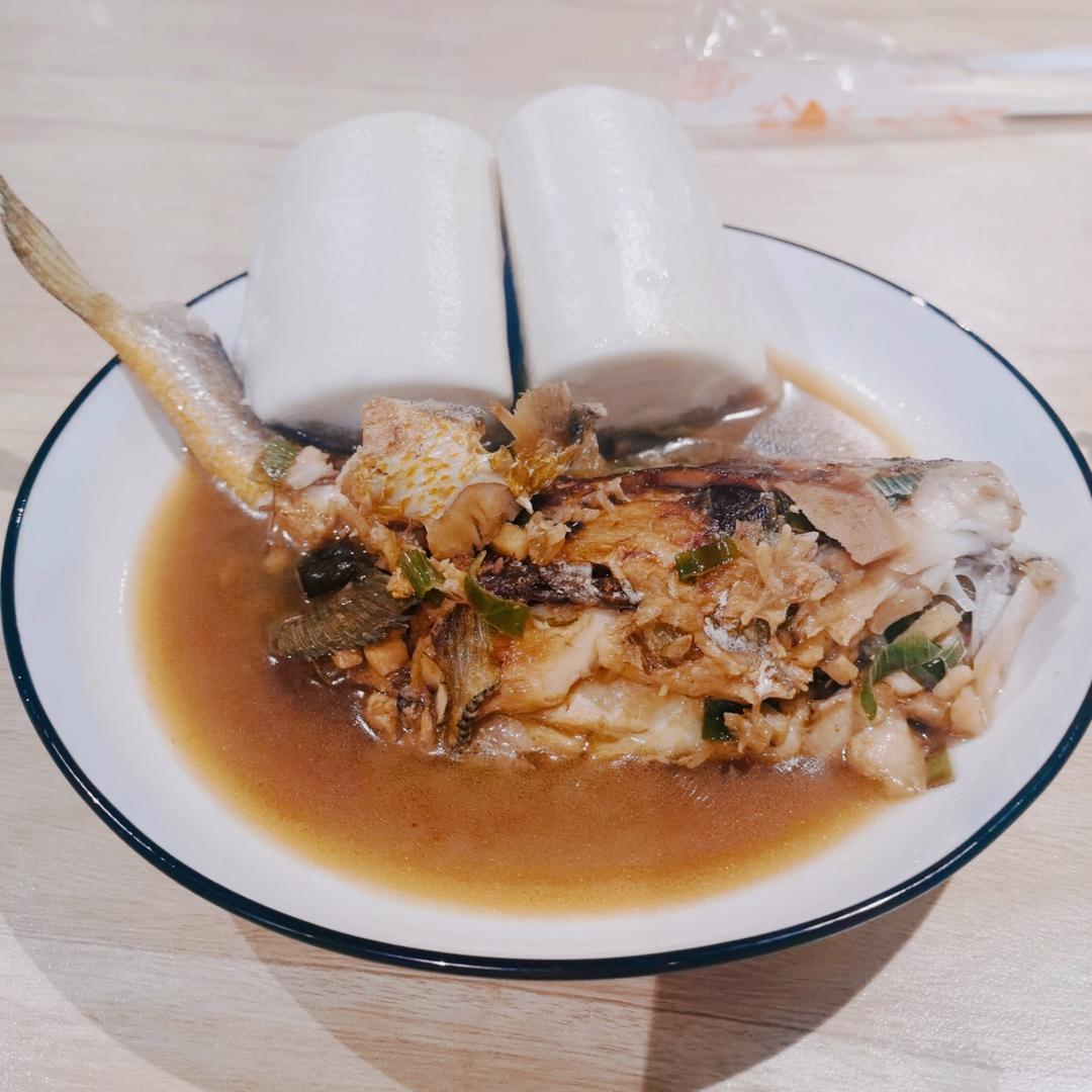 红烧黄鱼—鱼皮不破的小窍门