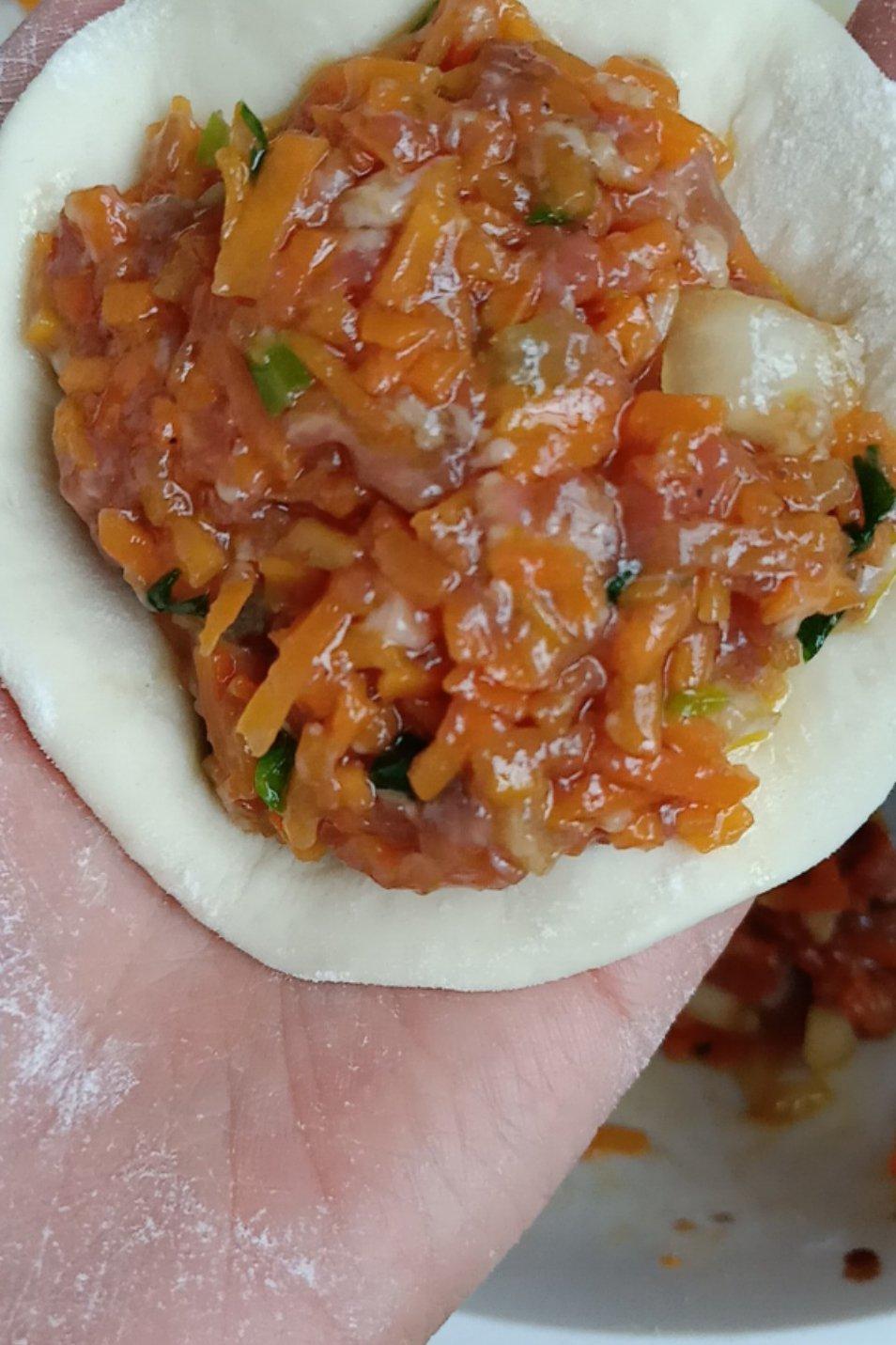 胡萝卜牛肉香菜饺子