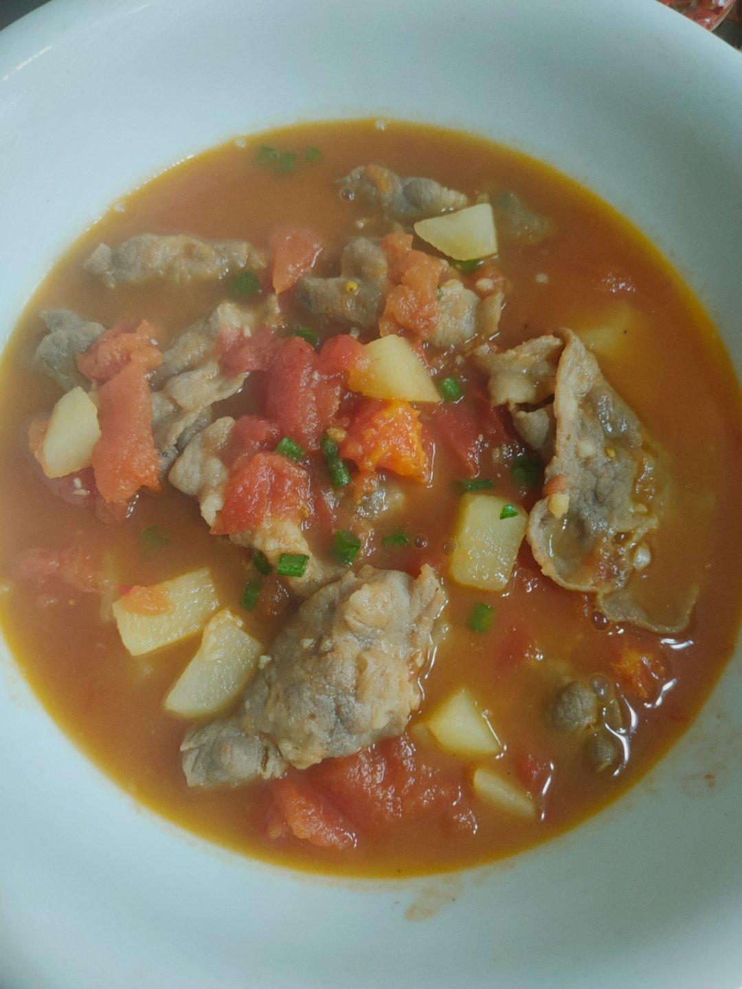 超开胃的番茄土豆肥牛汤‼️下米饭无敌了