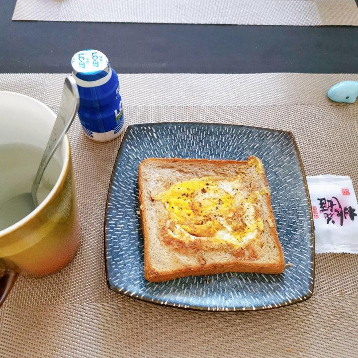香煎鸡蛋吐司