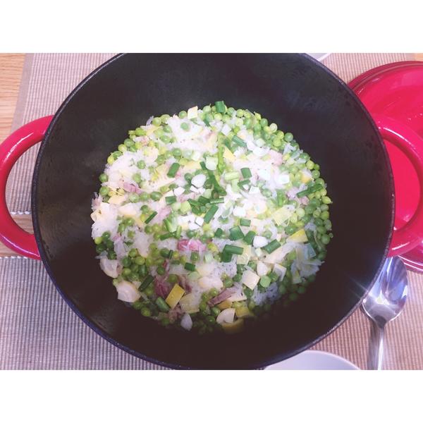豌豆糯米饭——Staub珐琅铸铁锅