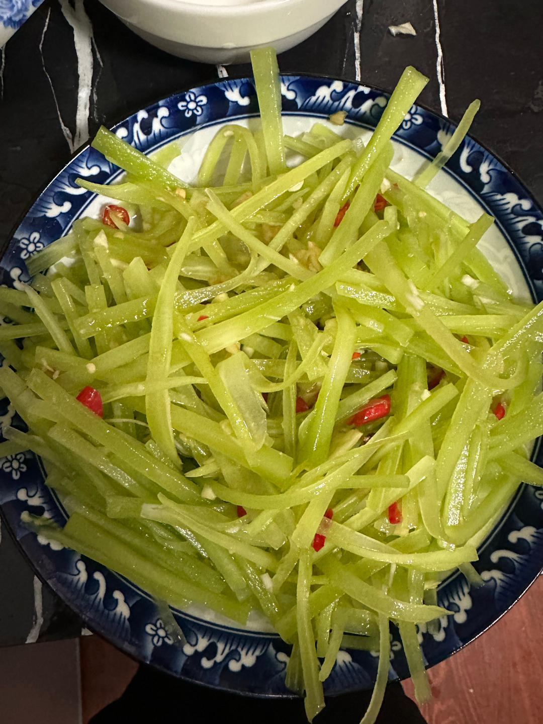凉拌爽口莴笋丝