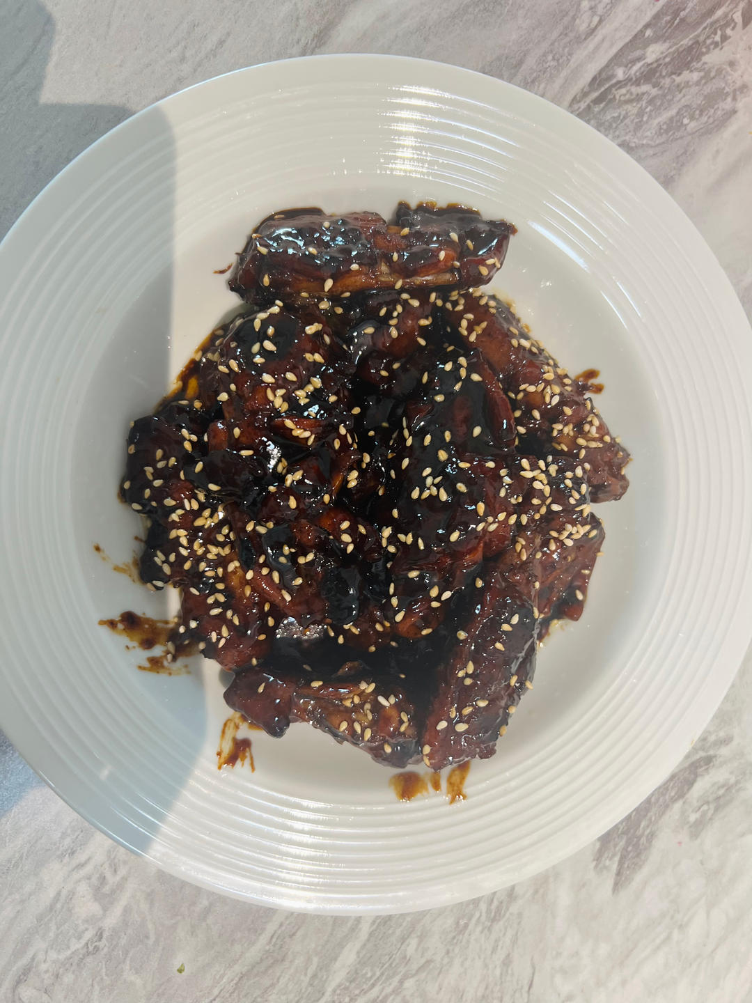 厨师长教你：“可乐鸡翅”的家常做法，味道鲜嫩可口，先收藏起来