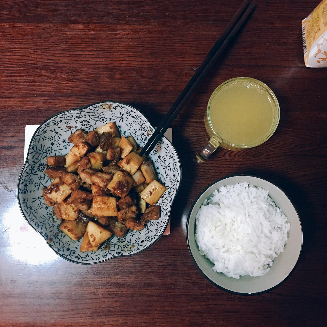 黑胡椒杏鲍菇牛肉粒