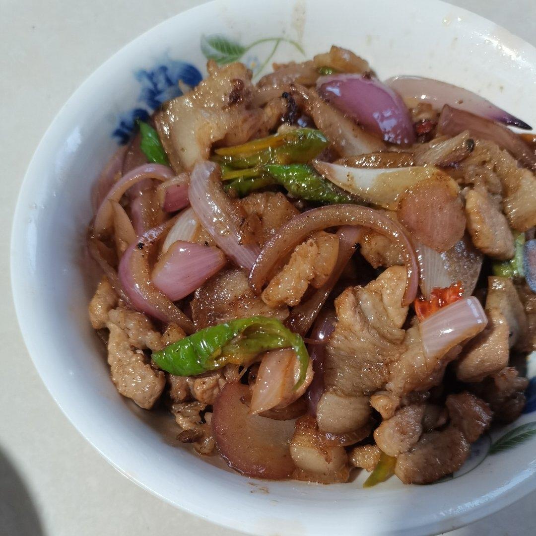 下饭菜：洋葱青椒炒肉片