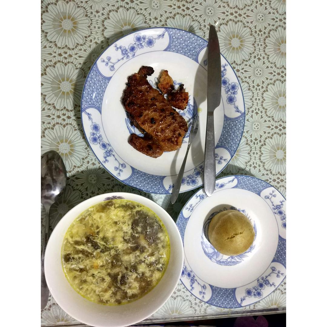 煎猪扒（超简单）和其他的猪扒在这食谱的最下面