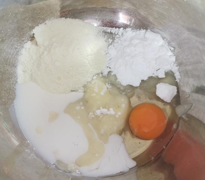 纯奶手撕吐司的做法 步骤1