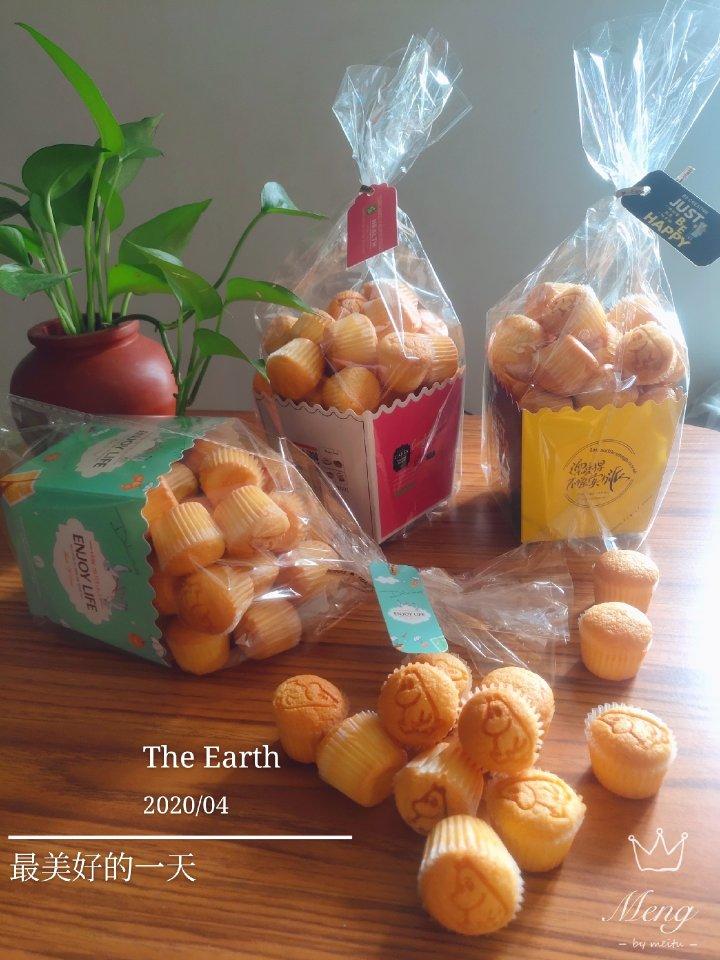 两个六寸可可戚风