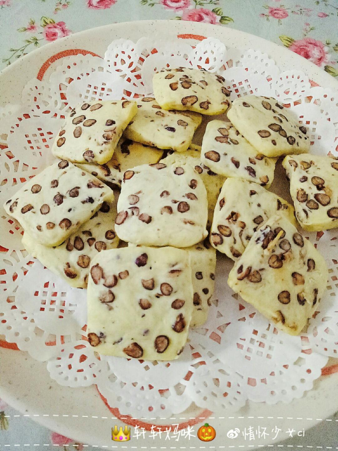 甜蜜豆小饼干
超级简单烤箱版